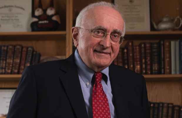 Ross J. Baldessarini，医学博士