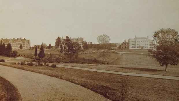 麦克莱恩贝尔蒙特校区的历史照片